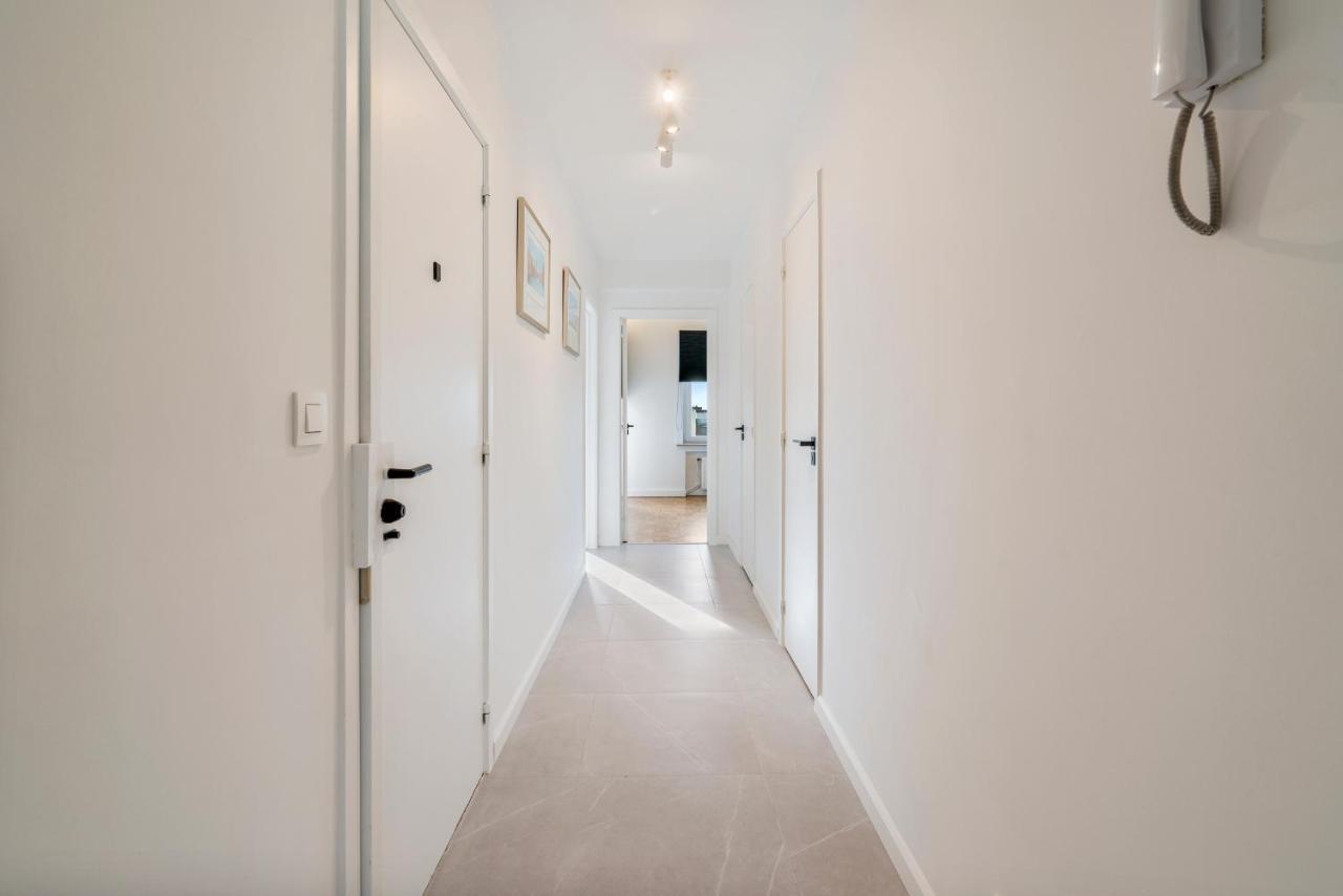 אוסטנדה Fantastically Located Modern Apartment With Garage Available מראה חיצוני תמונה